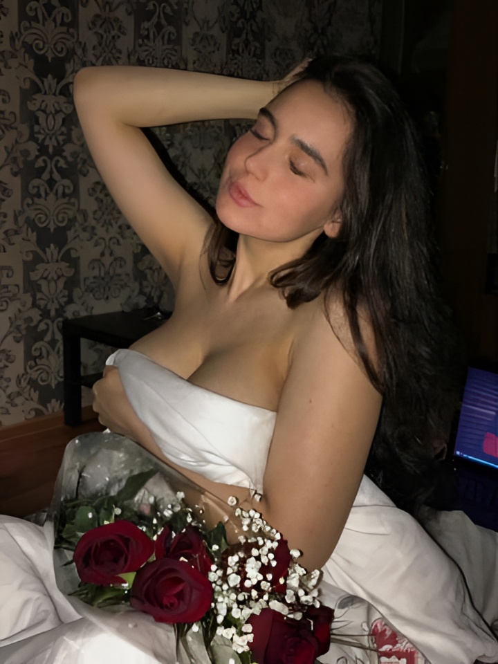 Мира привлекальеная девушка из Махачкалы цена от 2000 руб