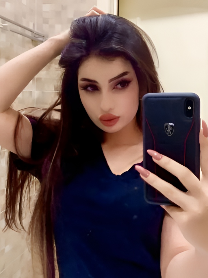 Устина привлекальеная девушка из Махачкалы цена от 1500 руб