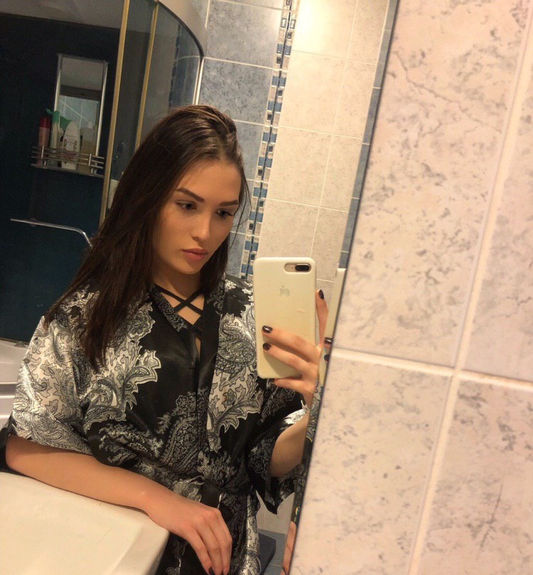 Лиза привлекальеная девушка из Махачкалы цена от 3500 руб