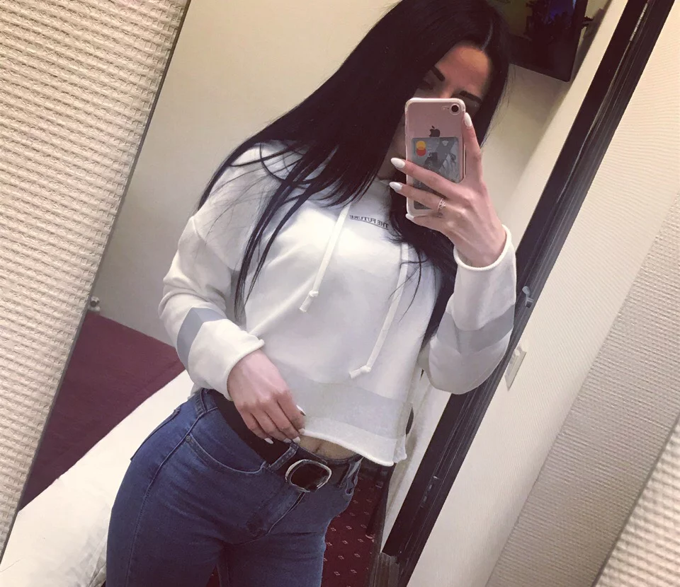 Елена привлекальеная девушка из Махачкалы цена от 3000 руб