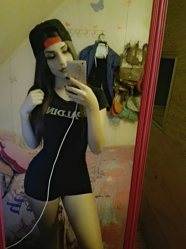 Рената привлекательная девушка из Махачкалы цена от 5000 руб