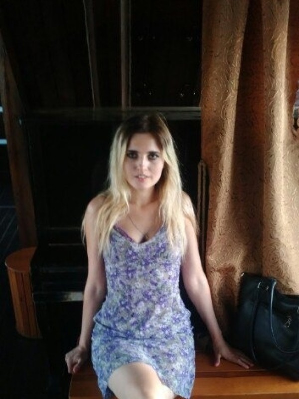 Дося привлекательная девушка из Махачкалы цена от 3000 руб