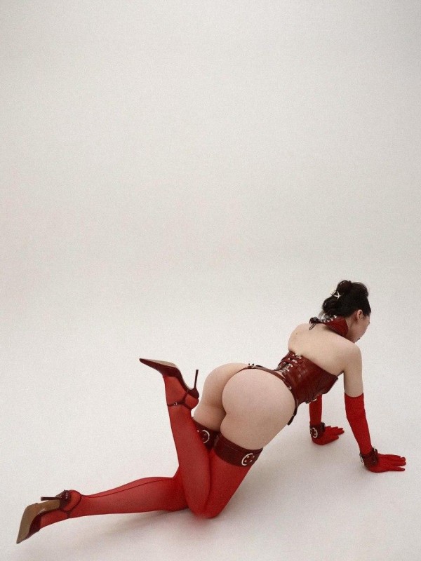 Анфиса привлекательная девушка из Махачкалы цена от 7000 руб